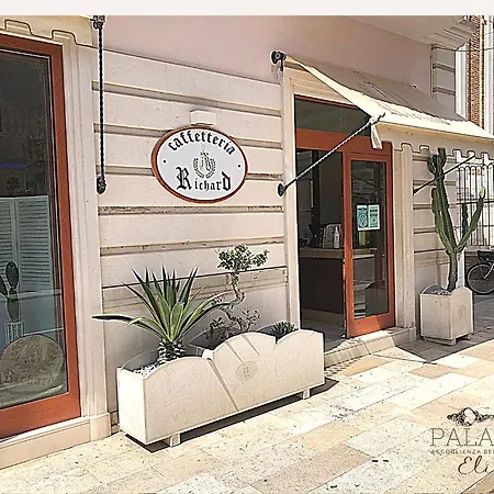 Hotel Palazzo Eliss Di Bartocci Srl *